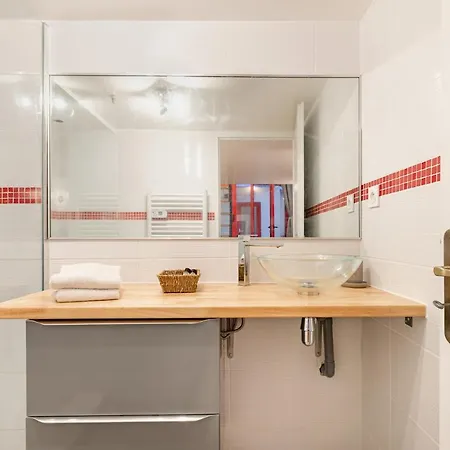 דירה Beige Hospitalite - Elia Loft Centre *