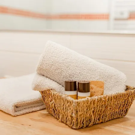 Beige Hospitalite - Elia Loft Centre *