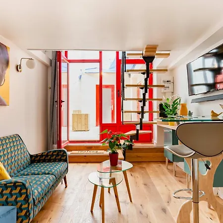 Beige Hospitalite - Elia Loft Centre דירה