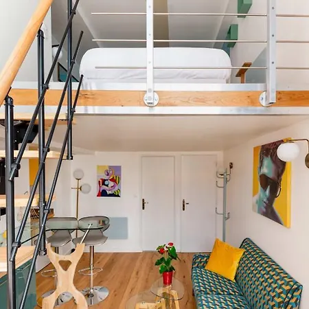 Beige Hospitalite - Elia Loft Centre